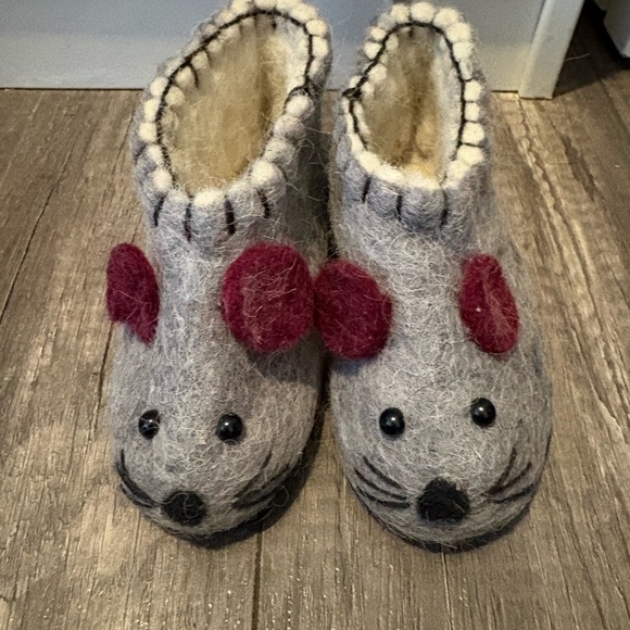 Other - Handmade wool slippers 6/7T
